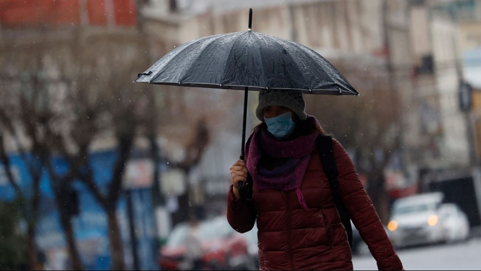 Lluvia en Santiago: ¿Cuántos milímetros se esperan durante este martes en la Región Metropolitana?