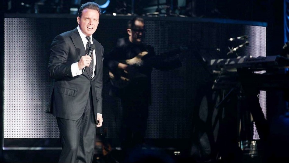 'Cantando en primera fila': Así fue el momento de Cristián Castro como fan en el concierto de Luis Miguel