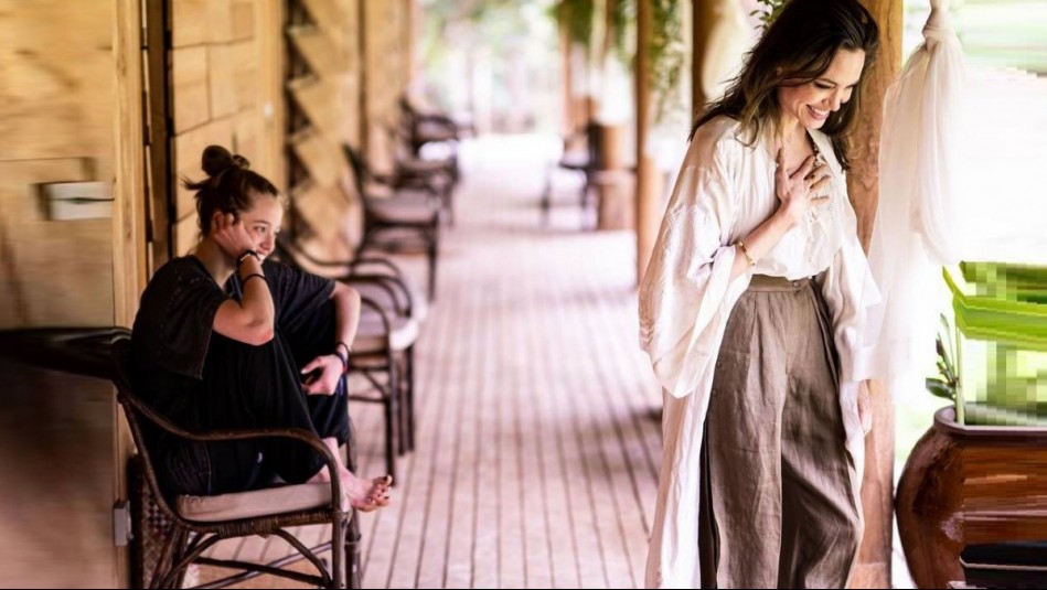 Mira a Shiloh con el cabello rosa abrazando a un amigo: Así captaron a la hija de Angelina Jolie y Brad Pitt