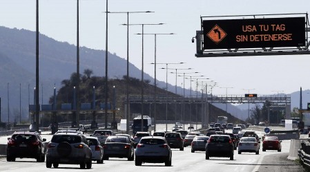 ¿Vuelves este martes 19 de septiembre? Revisa los horarios de mayor congestión vehicular y el "peaje a luca"