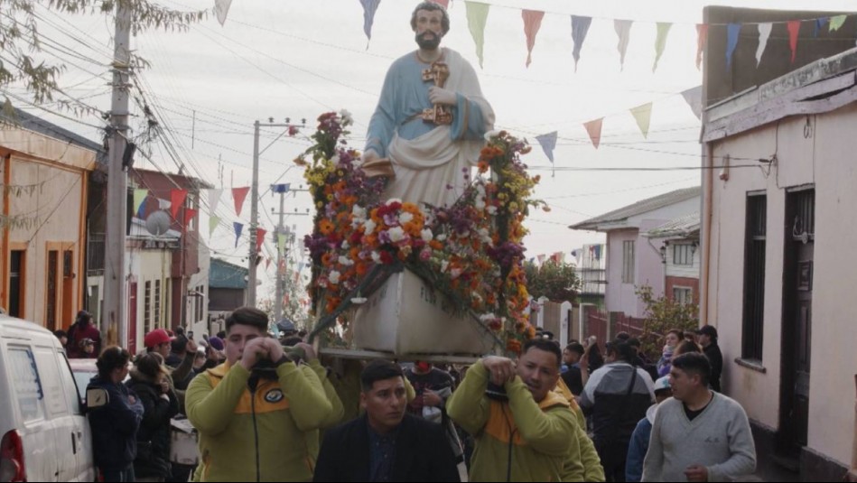 De Aquí Vengo Yo - Nueva Temporada - Capítulo 01 - Celebración de San Pedro