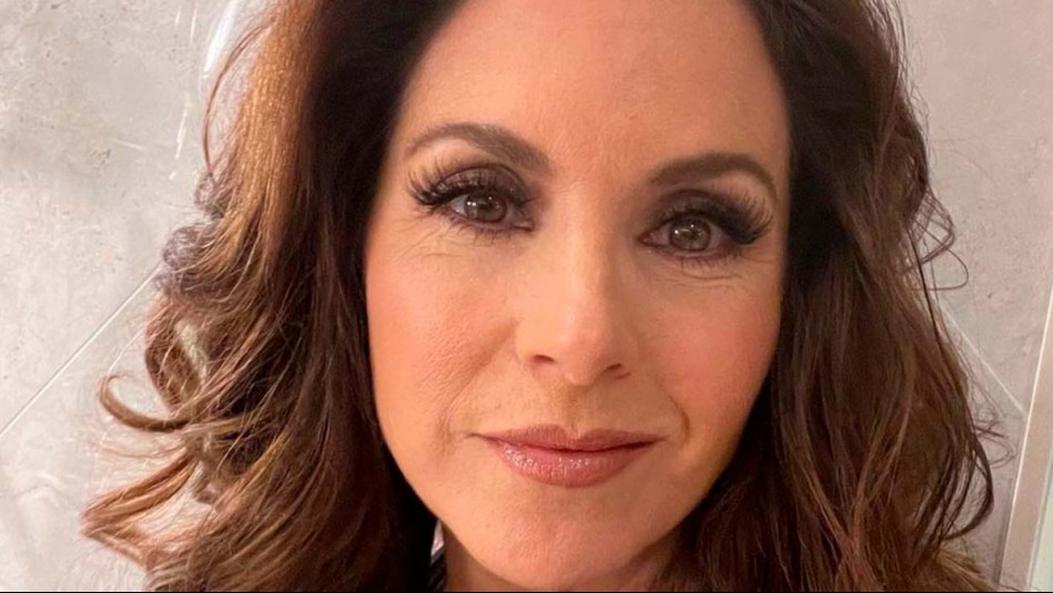 'Mis trenzas para dormir': La foto de Lucero al estilo Chispita y sin una gota de maquillaje