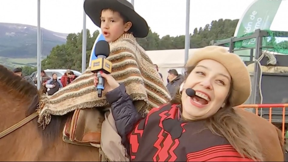 'Me siento humillada': Cote Quintanilla se sorprende con niño de cinco años que anda a caballo