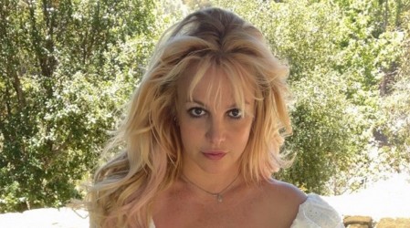 Britney Spears pasea a bordo de un Mercedes Benz: ¿Cuánto cuesta el lujoso vehículo de la cantante?