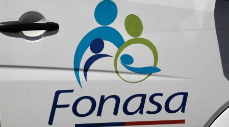 Te contamos cómo los afiliados a Fonasa pueden acceder a atenciones gratuitas