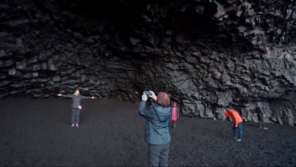 Fue locación de Game of Thrones: Dani Urrizola visitó las negras arenas de la playa Reynisfjara en Islandia