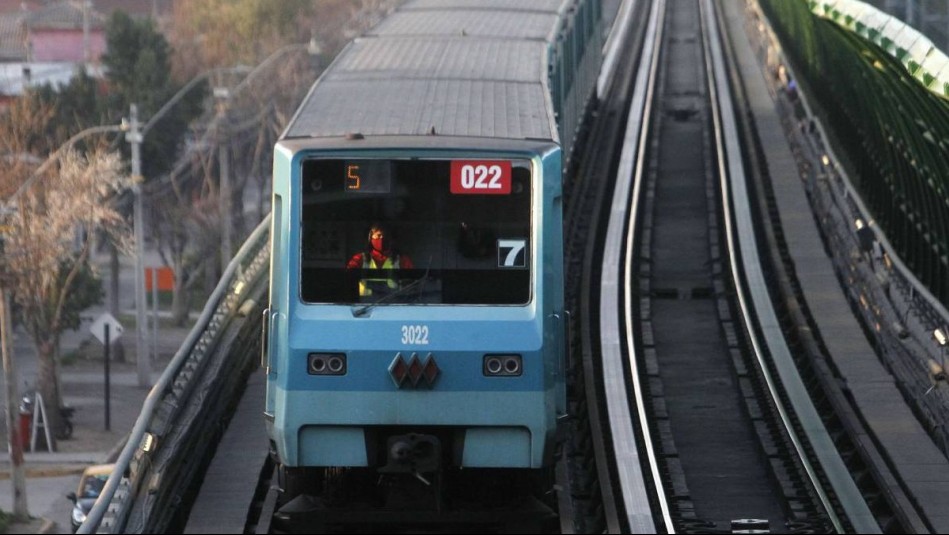 Extensión de horario en Metro por Santiago 2023: Conoce los días y las estaciones que serán modificadas