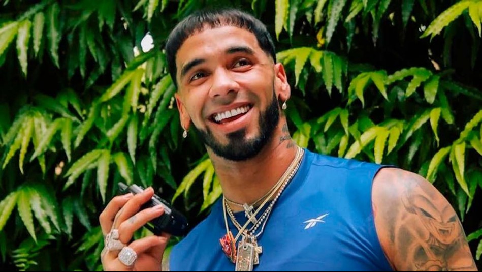 Los fans de Anuel AA claman por señales de vida tras una misteriosa publicación a un mes de su operación