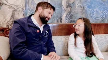"Eso no se decide solo": Presidente Gabriel Boric le responde a una niña de la Teletón si desea tener hijos