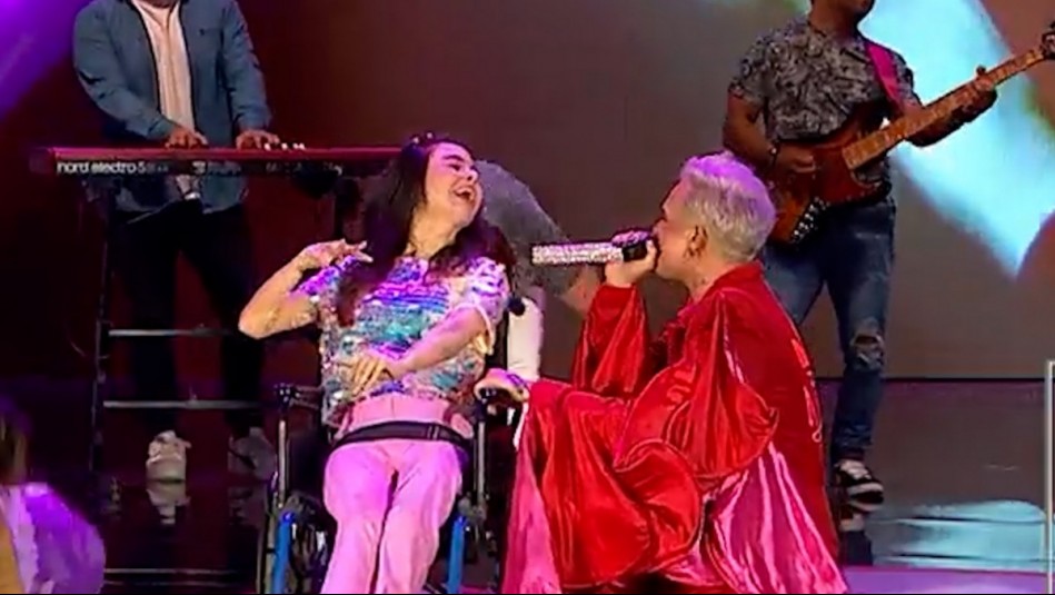 'Soñé con este momento': Teletón sorprende a María Paz Serra y la hace cantar junto a su artista favorito