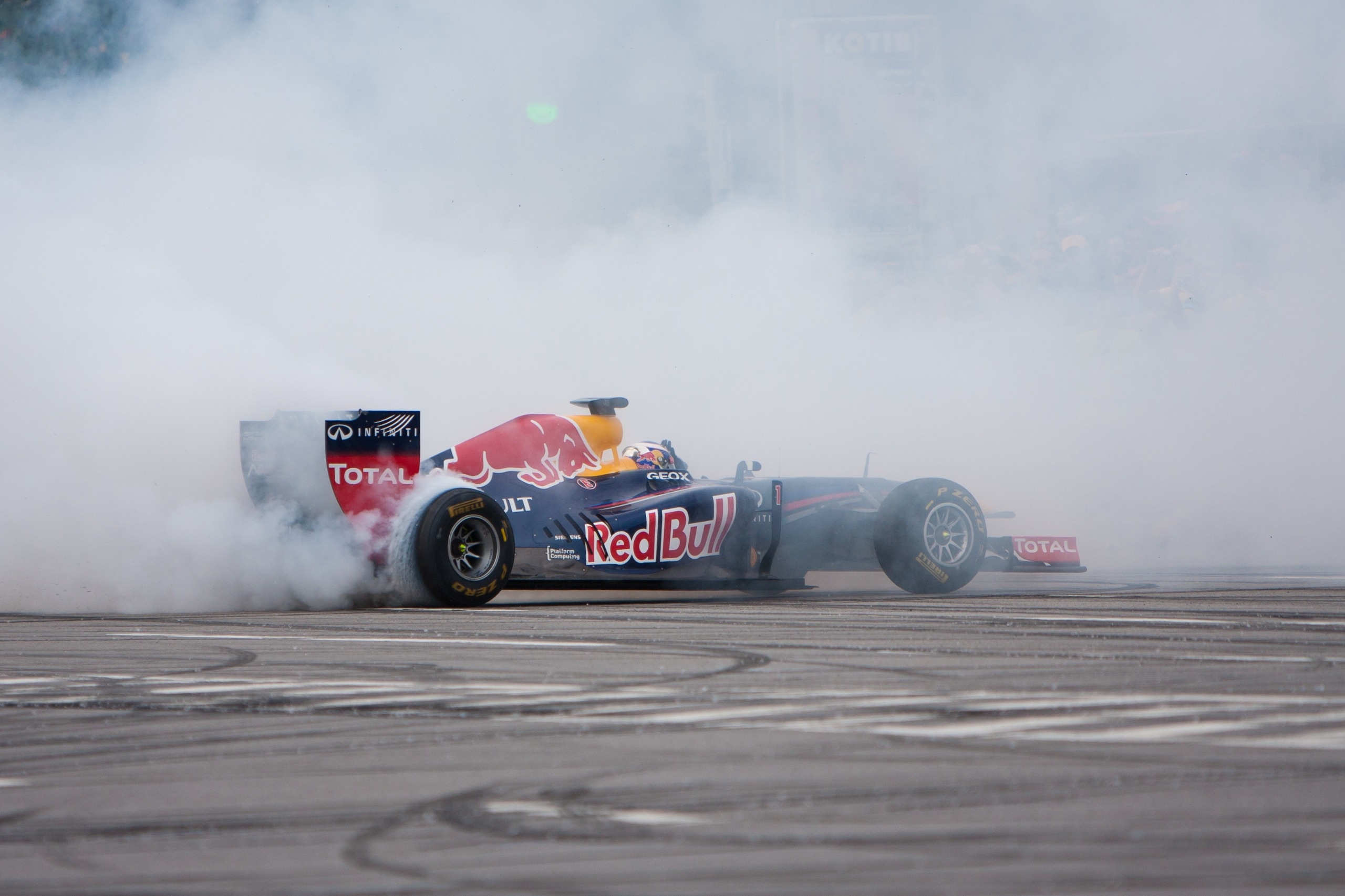 Red Bull Showrun