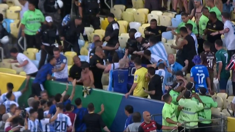 Escándalo en el Maracaná: La represión de policía brasileña a hinchas que marcó partido Brasil vs Argentina