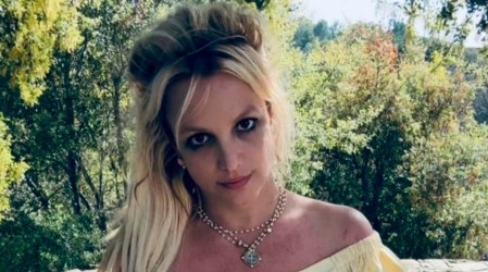 Captan a los hijos de Britney Spears en una playa en Hawái: Impresionan por lo grande que están