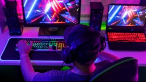 Descubre cómo optimizar el consumo eléctrico en computadores gamers