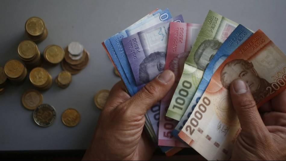 ¿Recibirás alguno de ellos? Revisa el listado de bonos y subsidios para adultos mayores durante diciembre
