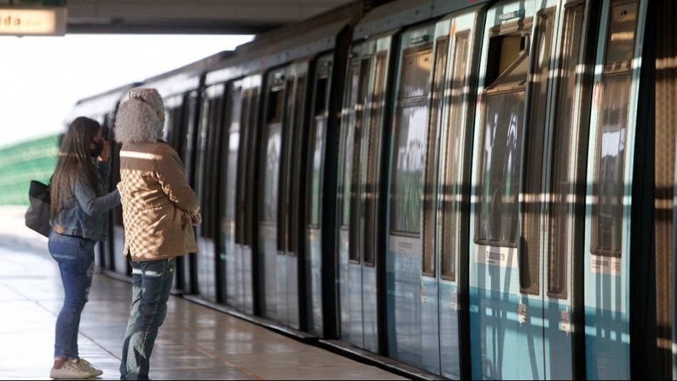 Confirman que Metro de Santiago será gratuito para el Plebiscito de este domingo 17 de diciembre