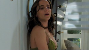 Avance de Juego de Ilusiones: Valentina se defenderá con un arma ante el ingreso de un hombre a su casa