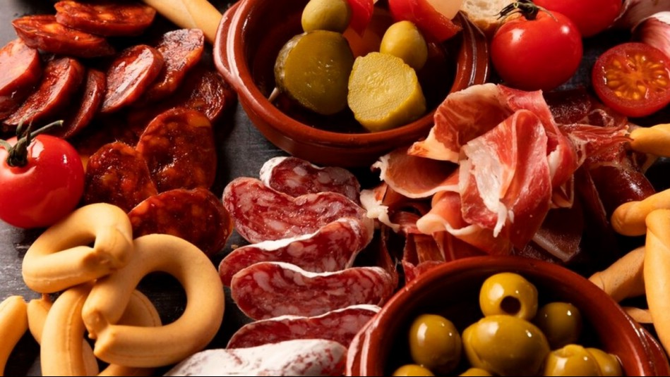 'Cotillón y picoteo a precios bajos': Conoce las ofertas de Lider para celebrar el Año Nuevo