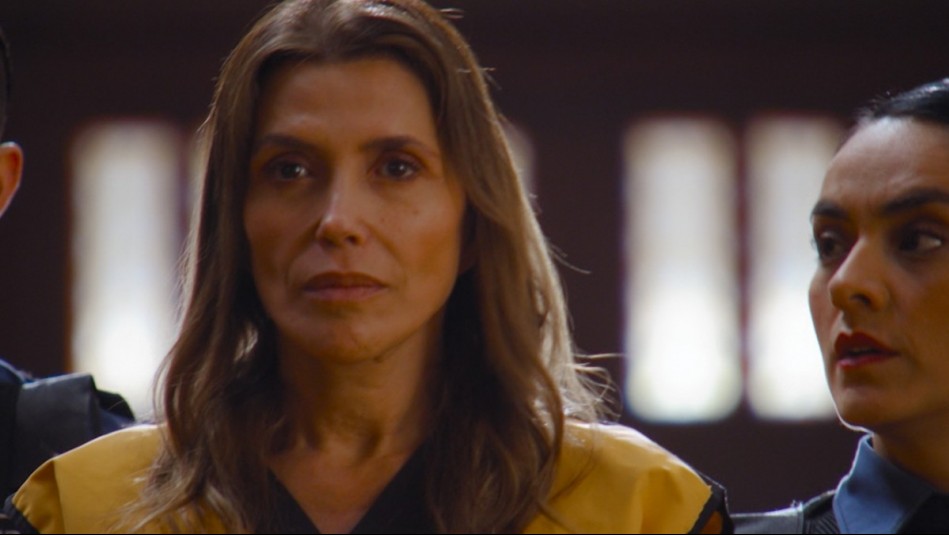 'De lo más iconic': Entrada de Mariana a la iglesia se gana los aplausos de los seguidores de JDI