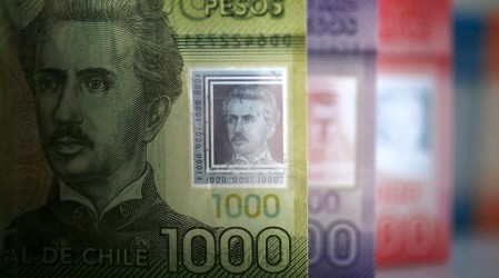 Aumento del sueldo mínimo a $500 mil pesos: Conoce la fecha en que se incrementará el monto