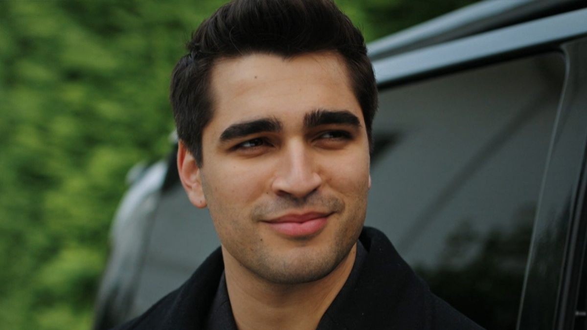 ¿Quién es el actor detrás de Ferit? Conoce a Mert Ramazan Demir el  protagonista de Seyrán y Ferit - Mega