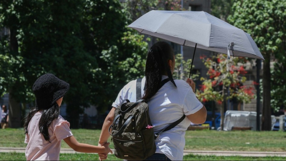 'El día más caluroso del verano': Miércoles 24 de enero alcanzaría peak de altas temperaturas en Santiago