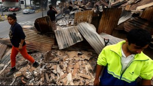 Gobierno anuncia ayudas económicas para damnificados por incendios forestales en la región de Valparaíso