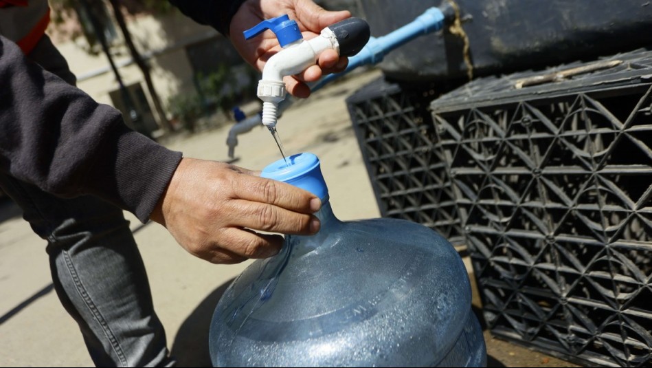 ¡Atención! Anuncian corte de agua en tres comunas de Santiago para la próxima semana