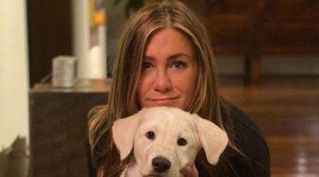 Jennifer Aniston reaparece al estilo Rachel de "Friends": Mira su nuevo cambio de look