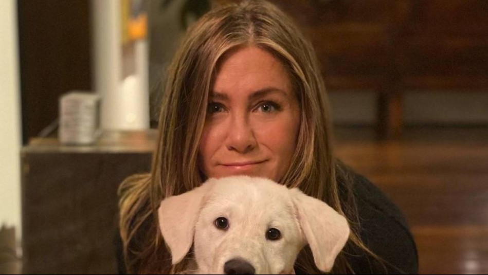 Jennifer Aniston reaparece al estilo Rachel de 'Friends': Mira su nuevo cambio de look