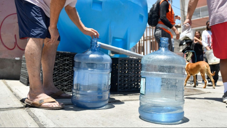 Corte de agua en Cerro Navia, Lo Prado y Pudahuel: Estos son los 22 puntos de abastecimiento