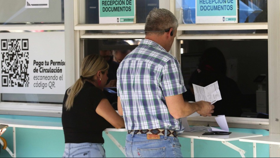 ¿Cuál es el plazo para pagar el Permiso de Circulación?: Conoce cómo revisar multas de tránsito por patente