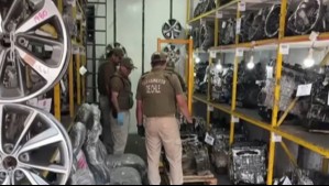 Masiva fiscalización: Carabineros retira motores y repuestos adulterados de taller en Barrio 10 de julio