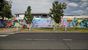 En la comuna de San Miguel: Danone realiza mural colaborativo en medio de centro comunitario