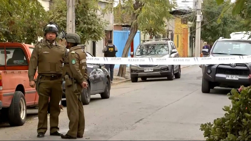 Habrían simulado ser policías: Investigan presunto secuestro de pareja en Estación Central