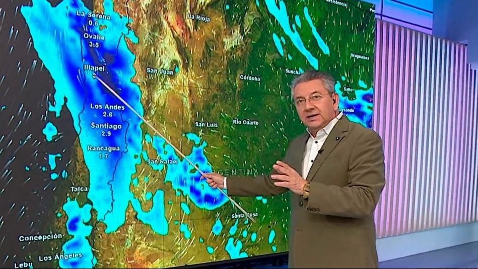 Anuncian nieve en Santiago: ¿En qué sectores nevará este martes 7 de mayo?