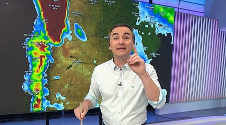 ¿A qué hora empieza la lluvia intensa en Santiago?: Este es el pronóstico para este martes 7 de mayo