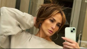 ¿Cuánto cuesta el lujoso outfit? El vestido que Jennifer Lopez amó y lució dos veces en un fin de semana