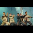 Memorable debut de los Backstreet Boys en el Festival de Viña del Mar 1998. El quinteto juvenil de fama mundial, compuesto por Howie D, AJ, Kevin, Brian y Nick, desató la locura en la cuarta noche del certamen.
