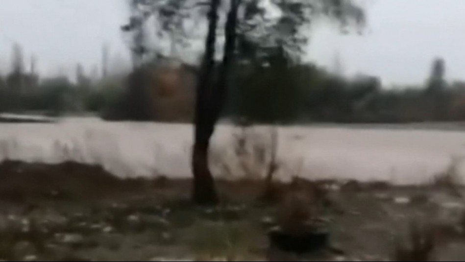 'Es impresionante el caudal': Vecino de Linares registra potente crecida de río Achibueno tras precipitaciones