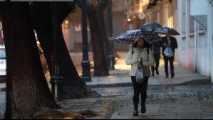 Sistema frontal se acerca a la capital: ¿Hasta cuándo lloverá en la Región Metropolitana?