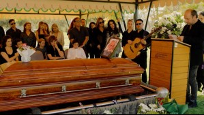 Despedido por sus seres queridos: Así fue el funeral de Armando en Como la Vida Misma
