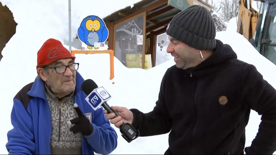 'Me gusta el andinismo': Vecino de Baños Morales realizó caminata en la nieve a sus 94 años