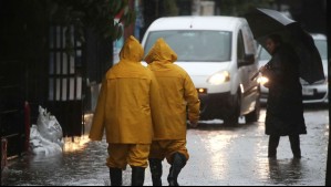 "No estamos en el peor momento del temporal": Jaime Leyton advierte sobre cómo seguirá la lluvia en Santiago