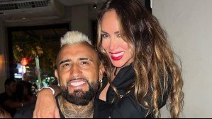 "Son casi iguales": Con un look total black, confunden a novia de Arturo Vidal con Marité Matus