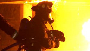 Fue bombero por un día: Gastón Salgado enfrentó las llamas y apagó un gigantesco incendio en De Paseo