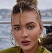 Melisa Döngel disfrutó de una vacaciones en la penísula Datca, entre los mares Egeo y Mediterráneo, y posó con varios outfits playeros que resaltaron. La actriz que dio vida a Ceren Basar en Me robaste el corazón posó en bikini