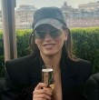 La protagonista de Medcezir, Serenay Sarikaya, cumplió 32 años y lo anunció en sus redes sociales con una particular publicación. Revisa su foto.