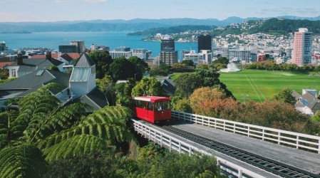¿Viajas a Nueva Zelanda con tu pasaporte chileno? Mira cuánto dinero exigen para ingresar