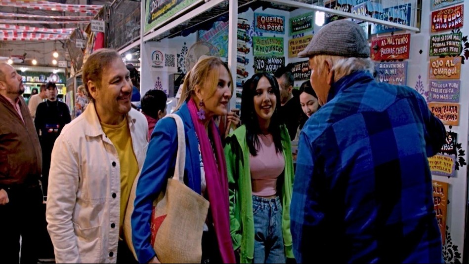 Claudia Pérez y Rodrigo Muñoz estrenan programa cultural junto a sus hijas Daniela y Elisa